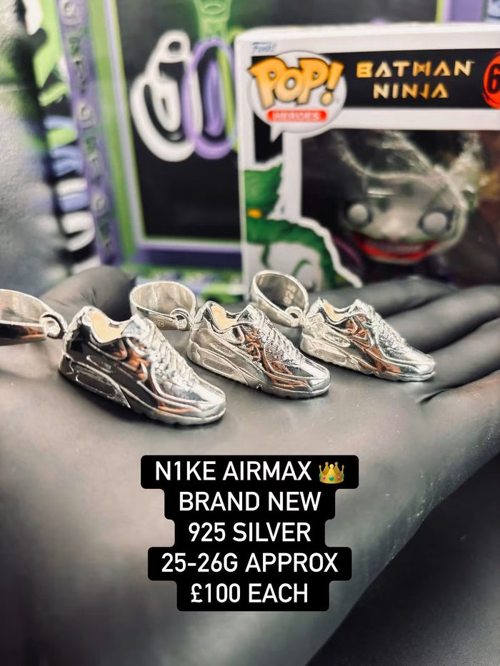 925 silver trainer pendant