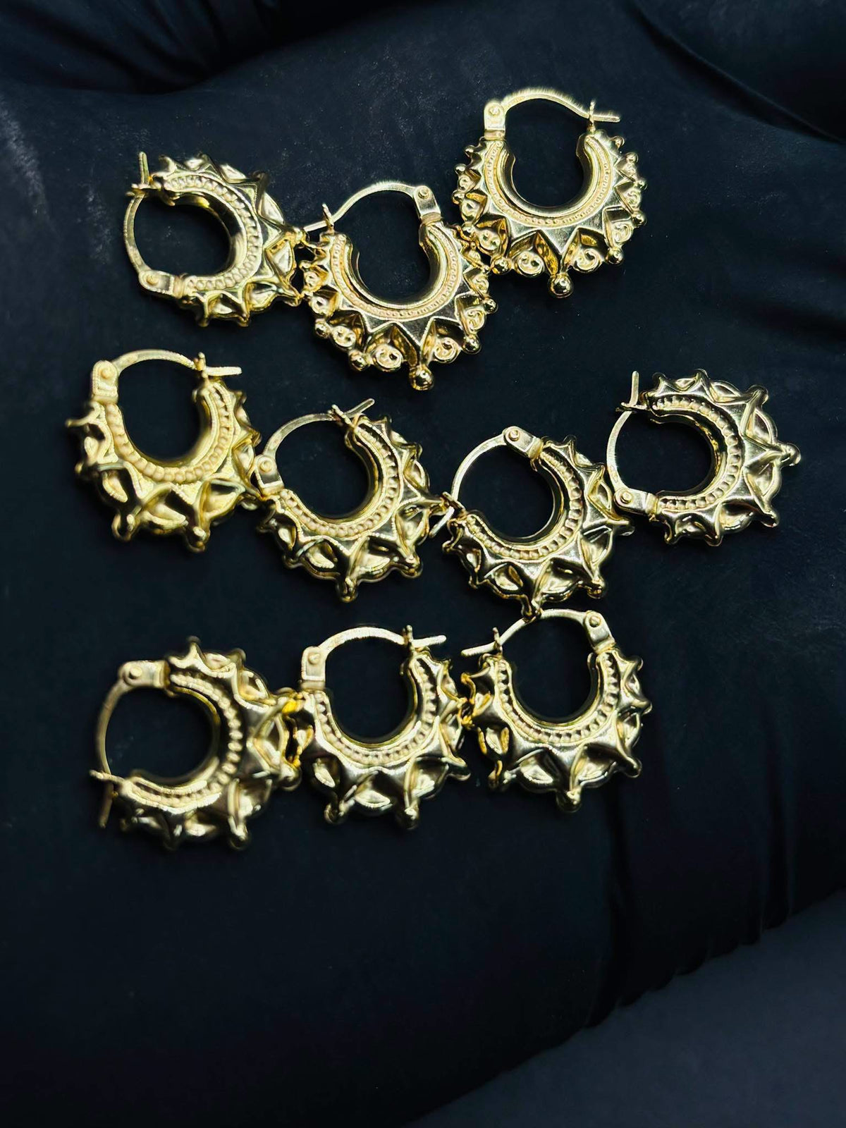 9 carat gold xs creoles