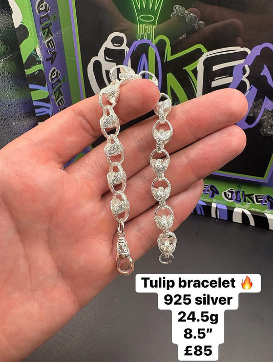 Silver tulip bracelet